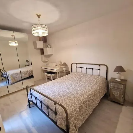 Apartment Chic Pres Du Village Olympique *